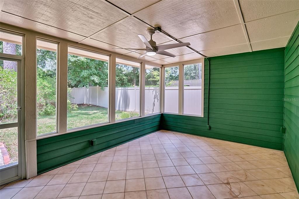 На продажу: $475,000 (4 спален, 2 ванн, 2474 Квадратных фут)