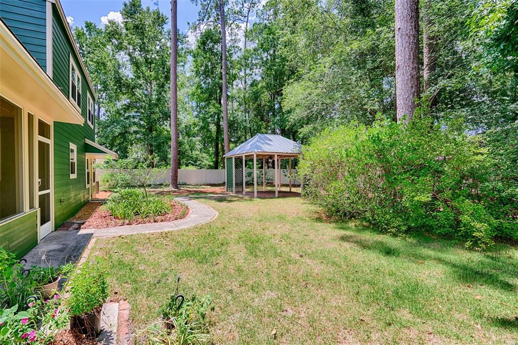 На продажу: $475,000 (4 спален, 2 ванн, 2474 Квадратных фут)