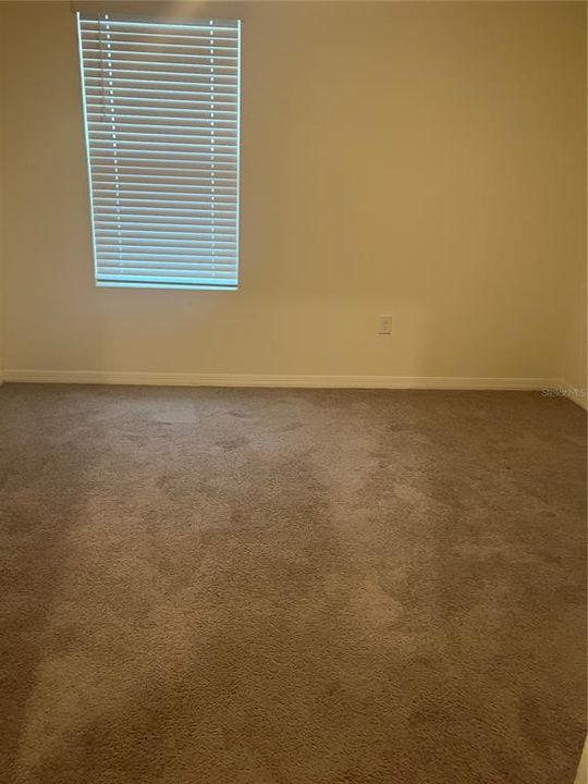 For Rent: $2,500 (4 beds, 2 baths, 2373 Square Feet)