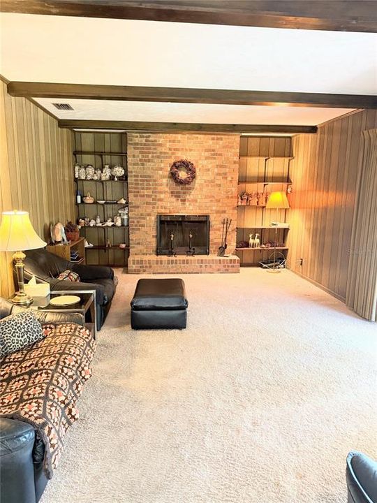 Active With Contract: $425,000 (4 beds, 2 baths, 2360 Square Feet)