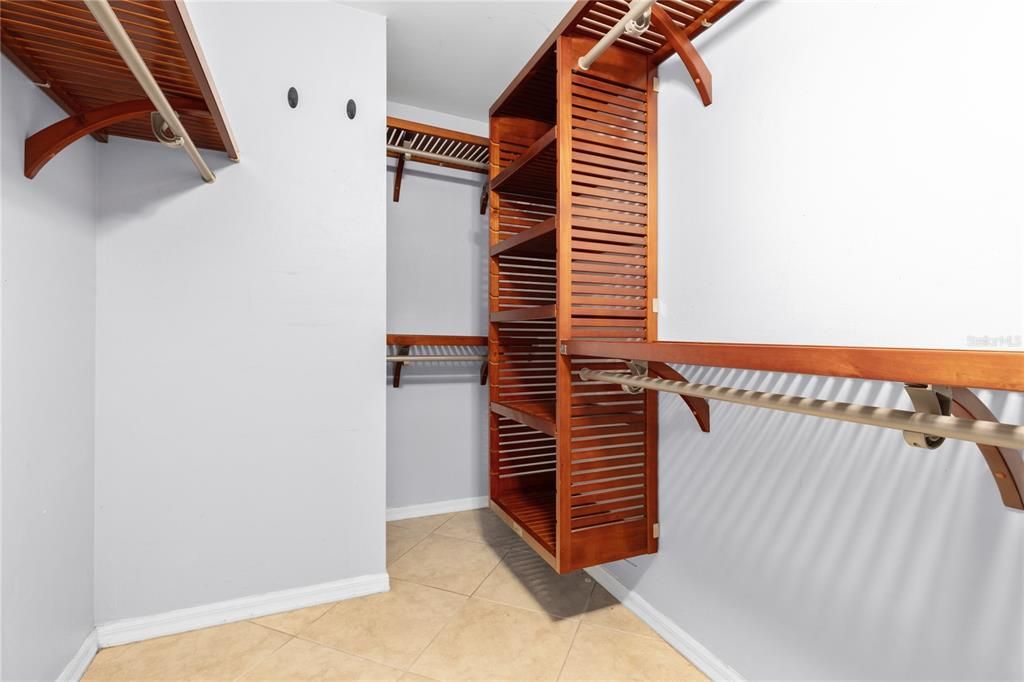 For Sale: $432,400 (3 beds, 2 baths, 1418 Square Feet)