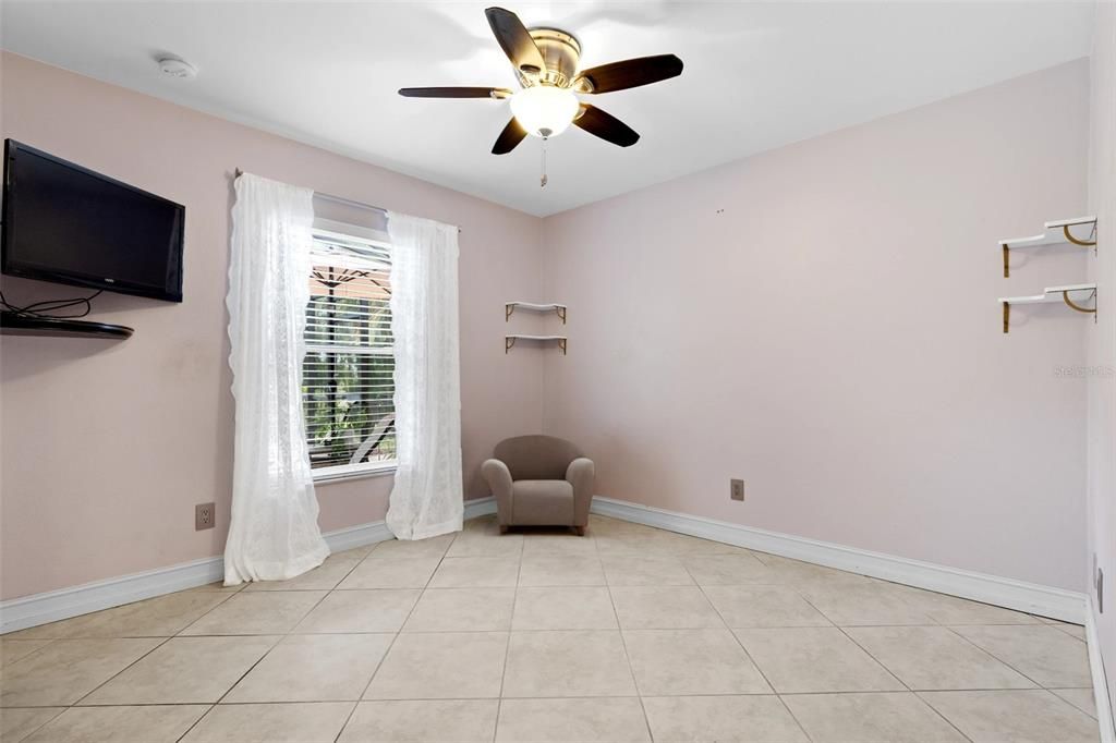 For Sale: $432,400 (3 beds, 2 baths, 1418 Square Feet)