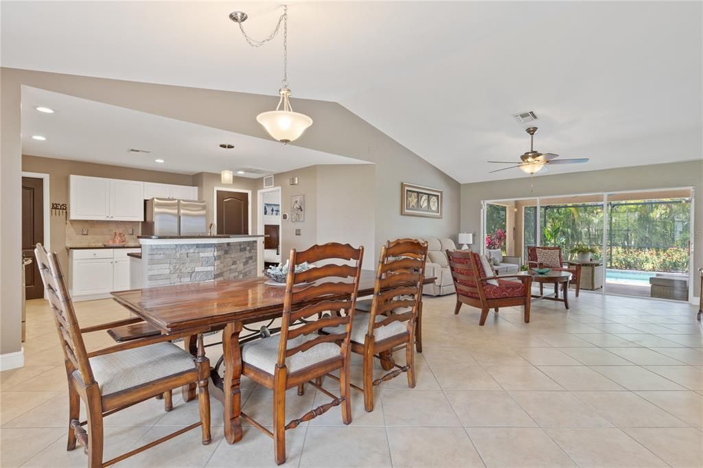 For Sale: $432,400 (3 beds, 2 baths, 1418 Square Feet)