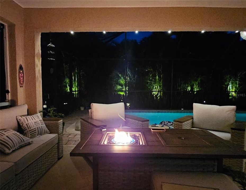 For Sale: $432,400 (3 beds, 2 baths, 1418 Square Feet)