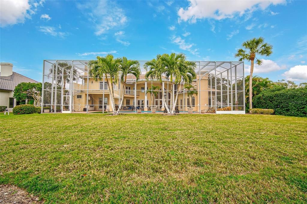 En Venta: $2,350,000 (4 camas, 6 baños, 8025 Pies cuadrados)