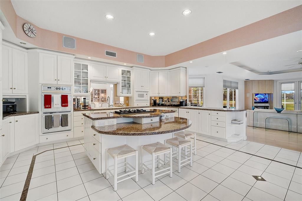 En Venta: $2,350,000 (4 camas, 6 baños, 8025 Pies cuadrados)