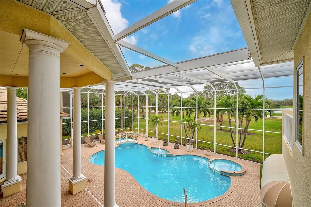 En Venta: $2,350,000 (4 camas, 6 baños, 8025 Pies cuadrados)