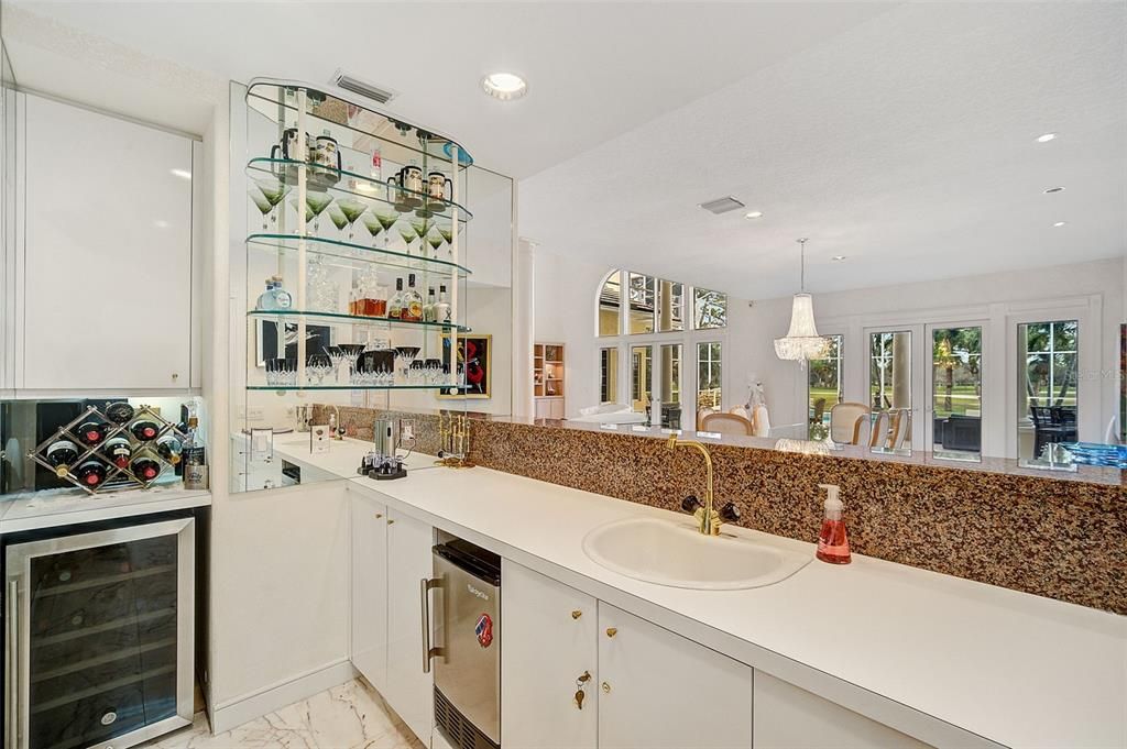 En Venta: $2,350,000 (4 camas, 6 baños, 8025 Pies cuadrados)