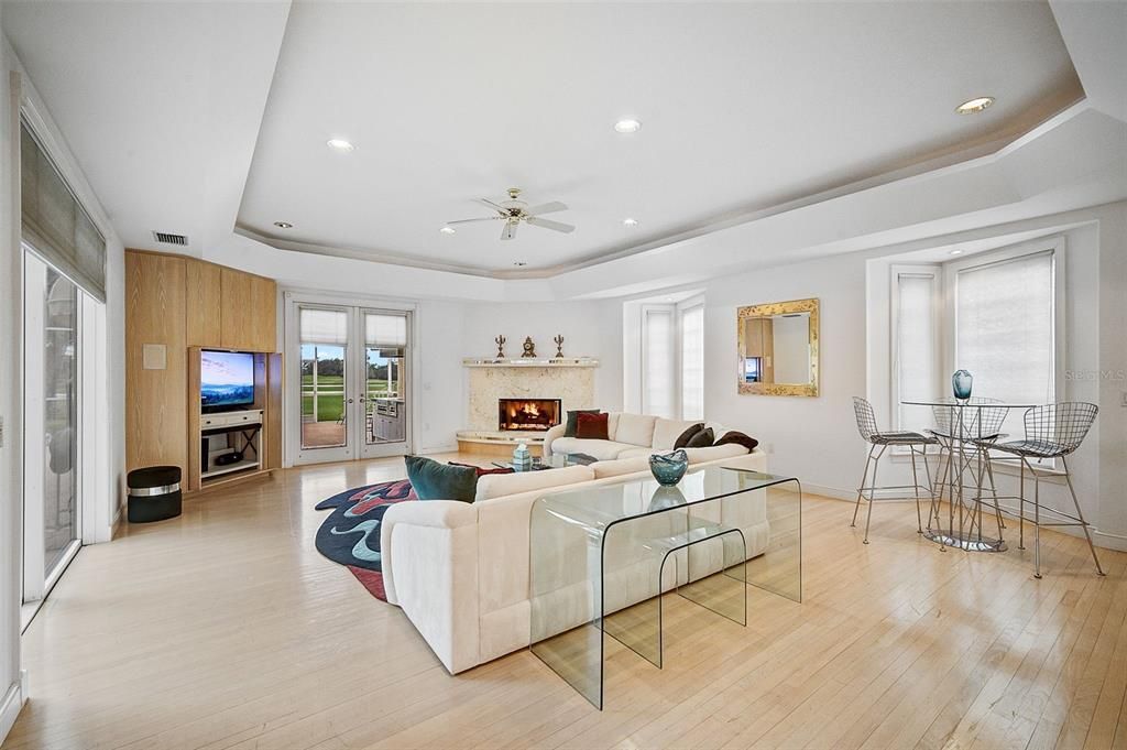 En Venta: $2,350,000 (4 camas, 6 baños, 8025 Pies cuadrados)