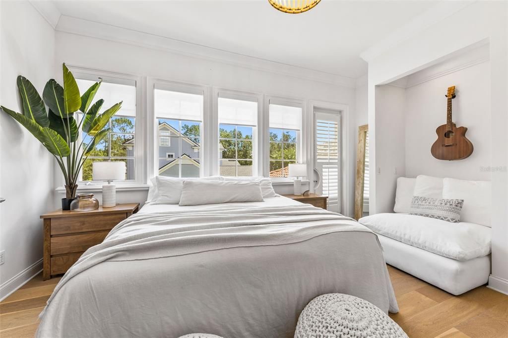 En Venta: $2,645,000 (6 camas, 6 baños, 4851 Pies cuadrados)