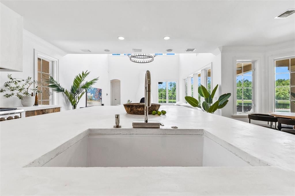 En Venta: $2,645,000 (6 camas, 6 baños, 4851 Pies cuadrados)