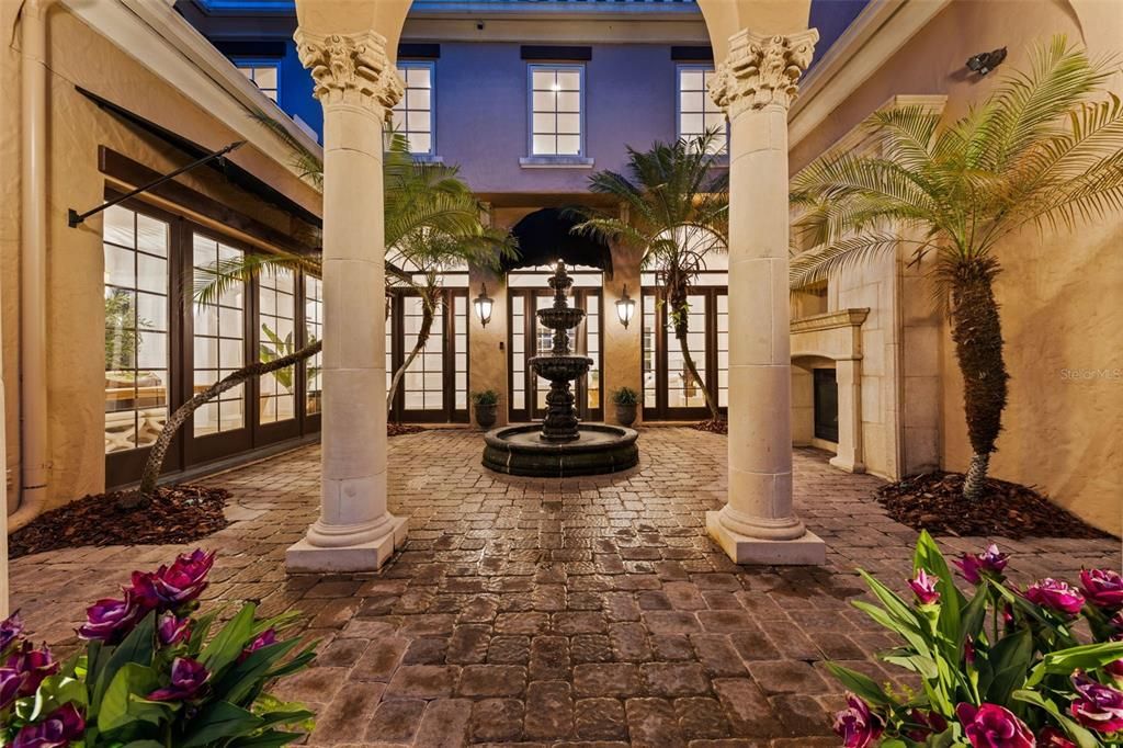 En Venta: $2,645,000 (6 camas, 6 baños, 4851 Pies cuadrados)