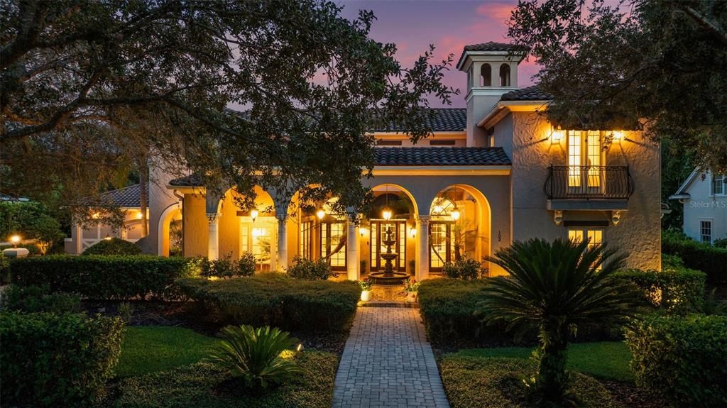 En Venta: $2,645,000 (6 camas, 6 baños, 4851 Pies cuadrados)