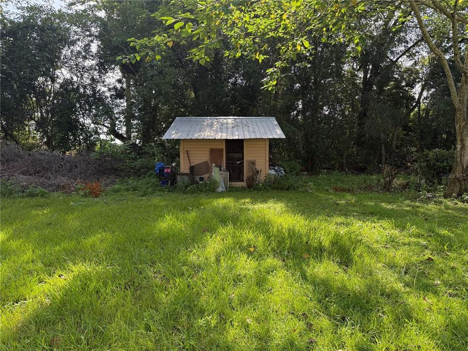 Activo con contrato: $197,000 (3 camas, 2 baños, 1385 Pies cuadrados)