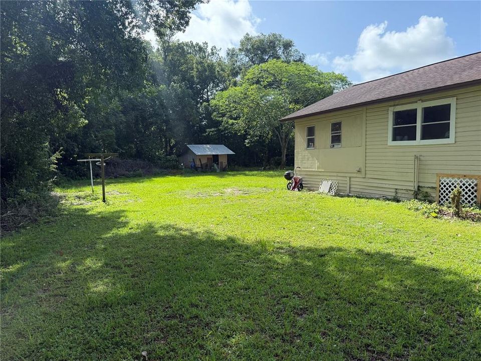 Activo con contrato: $197,000 (3 camas, 2 baños, 1385 Pies cuadrados)