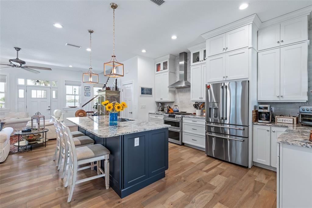 For Sale: $1,050,000 (3 beds, 2 baths, 2039 Square Feet)