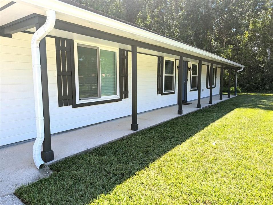 For Sale: $359,900 (3 beds, 2 baths, 1400 Square Feet)