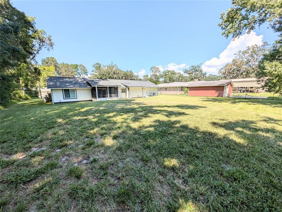 For Sale: $359,900 (3 beds, 2 baths, 1400 Square Feet)