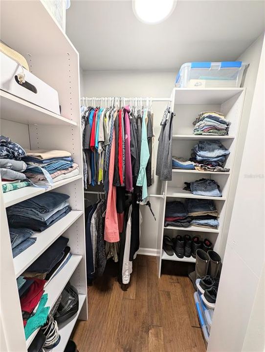 For Sale: $359,900 (3 beds, 2 baths, 1400 Square Feet)