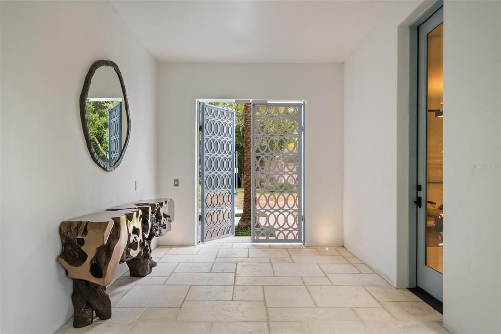 На продажу: $4,545,000 (4 спален, 4 ванн, 4181 Квадратных фут)