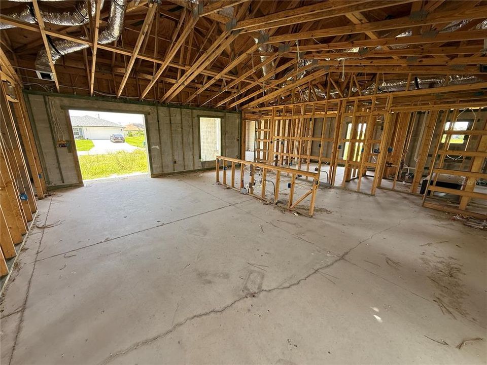 For Sale: $200,000 (4 beds, 3 baths, 1683 Square Feet)