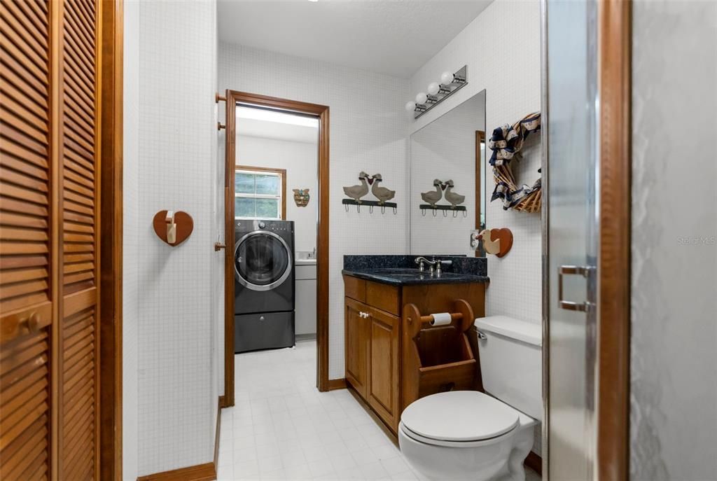 En Venta: $995,000 (3 camas, 3 baños, 2752 Pies cuadrados)