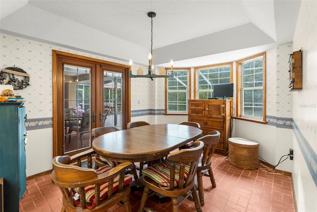 En Venta: $995,000 (3 camas, 3 baños, 2752 Pies cuadrados)