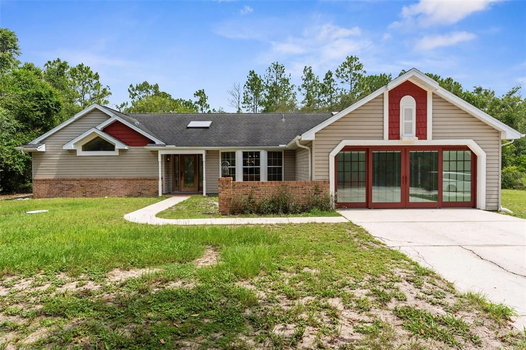 En Venta: $995,000 (3 camas, 3 baños, 2752 Pies cuadrados)