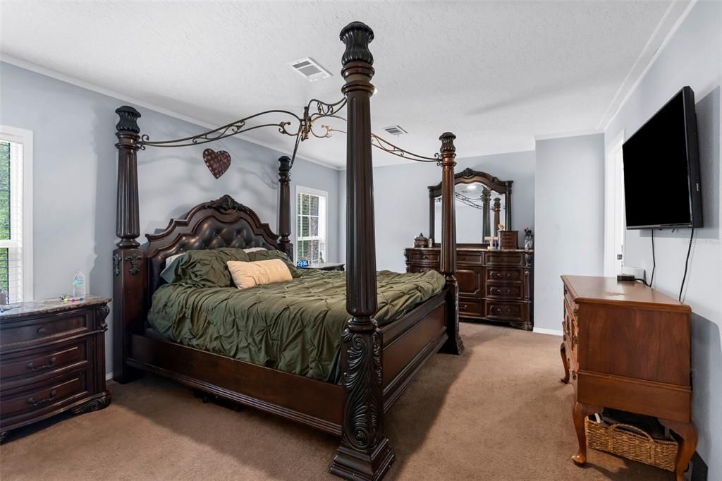 En Venta: $995,000 (5 camas, 3 baños, 2128 Pies cuadrados)