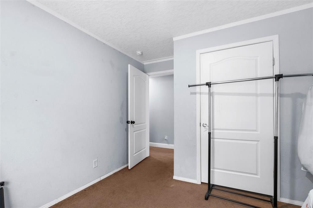 En Venta: $995,000 (5 camas, 3 baños, 2128 Pies cuadrados)