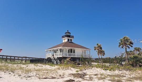 Activo con contrato: $30,000 (0.22 acres)