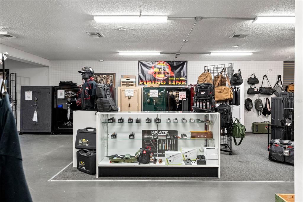 For Sale: $2,500,000 (0 beds, 0 baths, 7116 Square Feet)