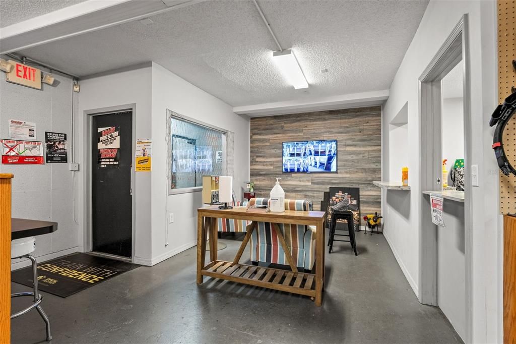 For Sale: $2,500,000 (0 beds, 0 baths, 7116 Square Feet)