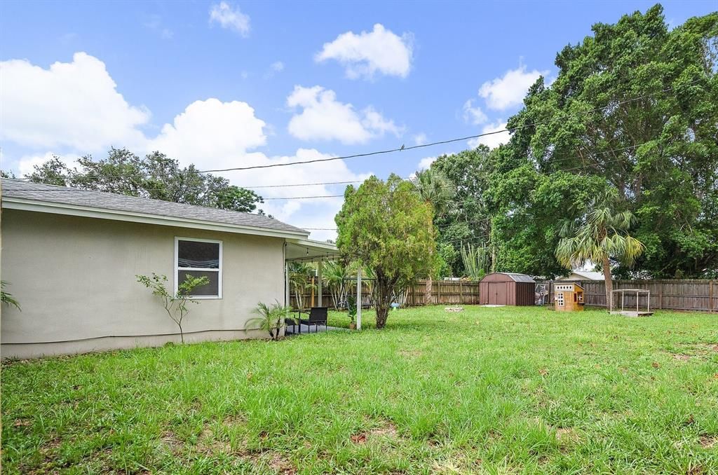For Sale: $415,000 (3 beds, 2 baths, 1472 Square Feet)