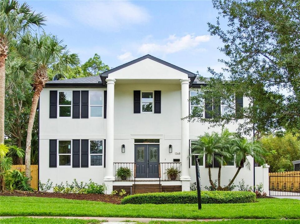 Recently Rented: $7,500 (4 beds, 2 baths, 2394 Square Feet)