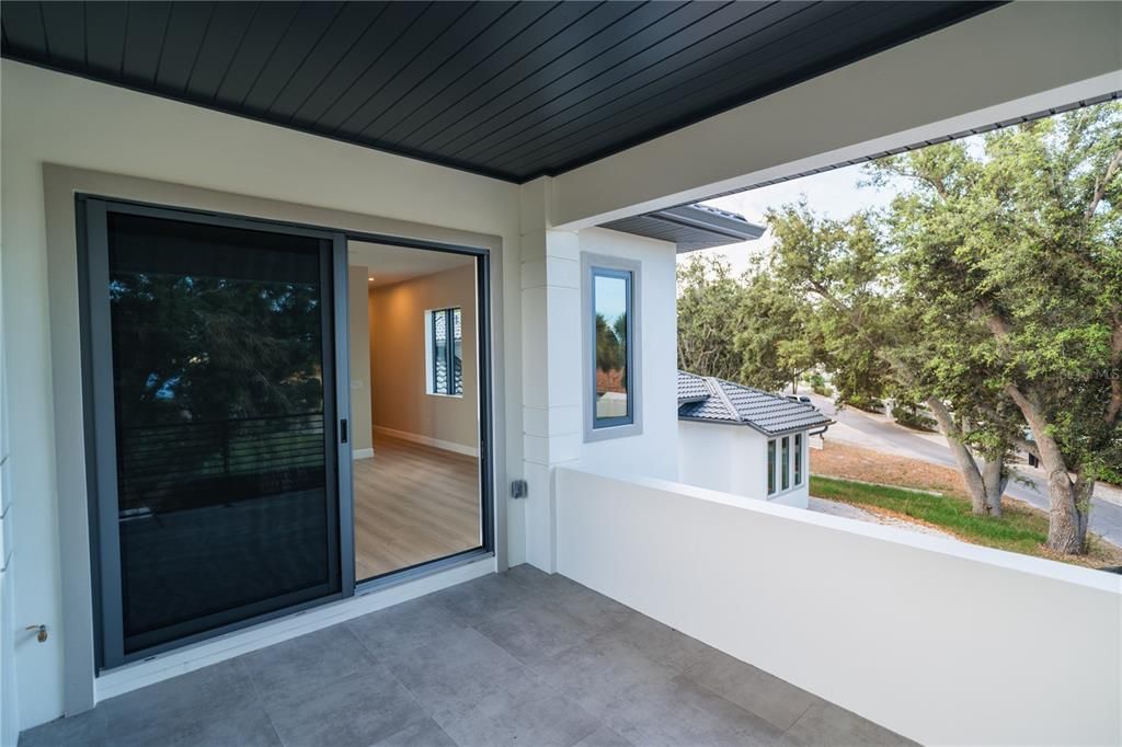 For Rent: $8,000 (3 beds, 3 baths, 3700 Square Feet)