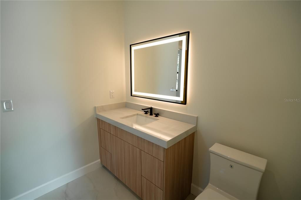 For Rent: $8,000 (3 beds, 3 baths, 3700 Square Feet)