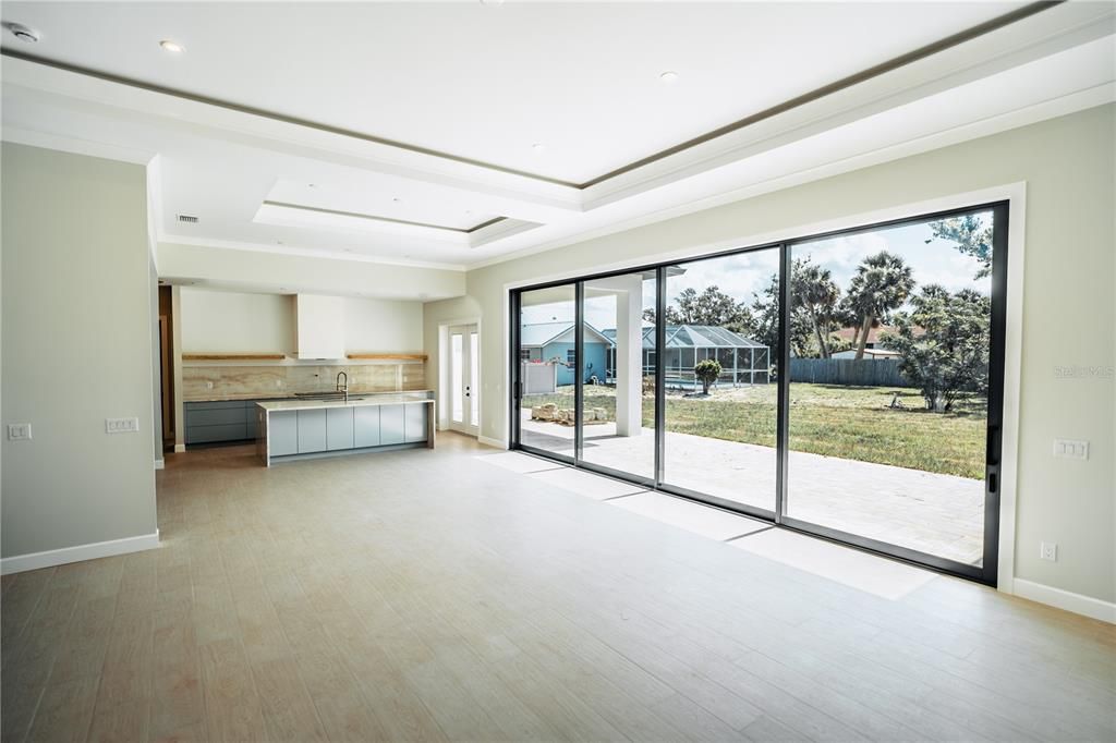 For Rent: $8,000 (3 beds, 3 baths, 3700 Square Feet)