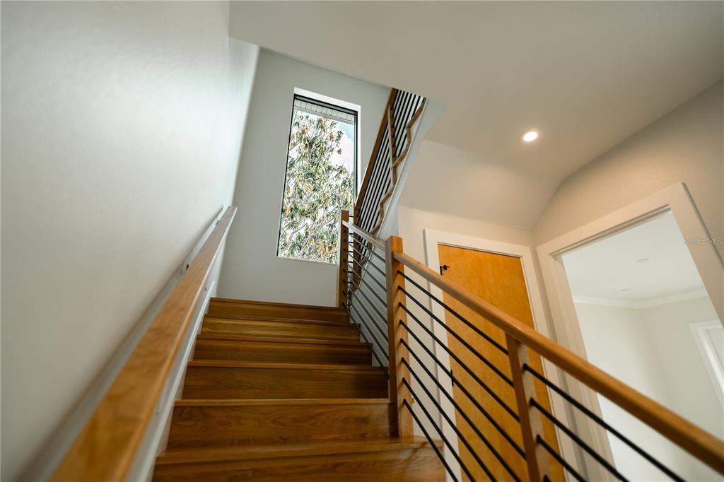 For Rent: $8,000 (3 beds, 3 baths, 3700 Square Feet)