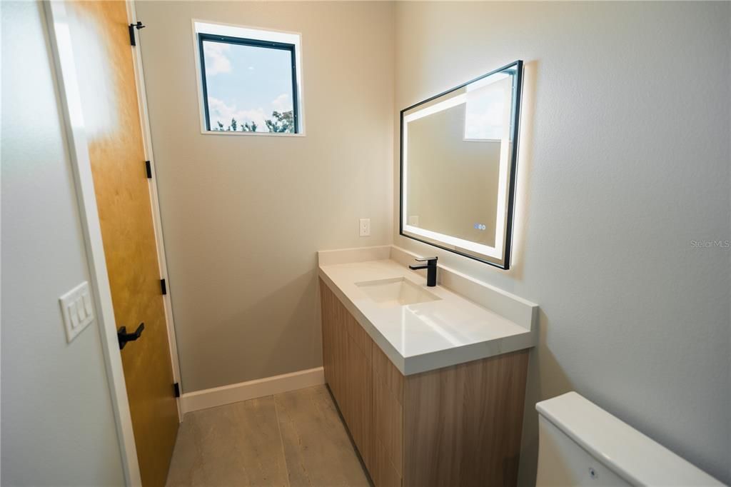 For Rent: $8,000 (3 beds, 3 baths, 3700 Square Feet)