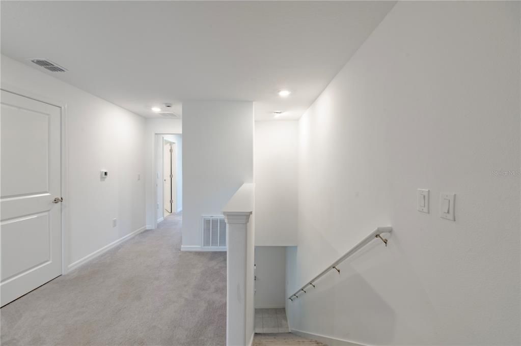 For Sale: $324,999 (3 beds, 2 baths, 1634 Square Feet)