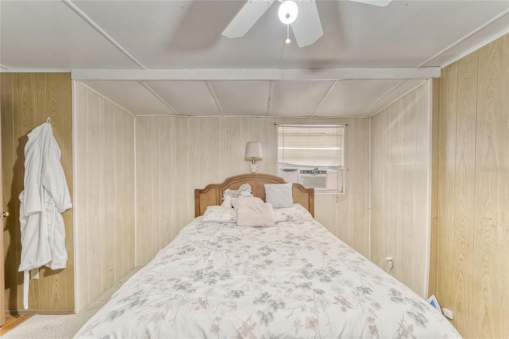 待售: $65,000 (1 贝兹, 1 浴室, 460 平方英尺)