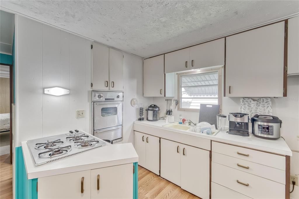 待售: $65,000 (1 贝兹, 1 浴室, 460 平方英尺)