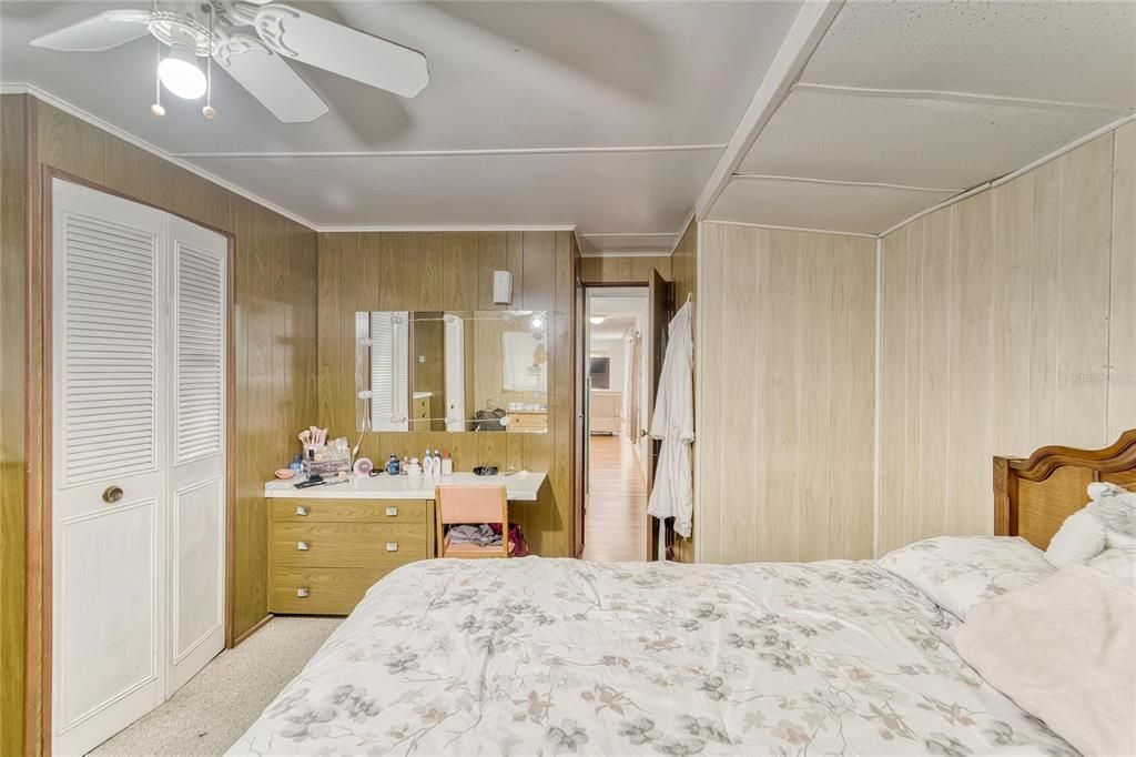 待售: $65,000 (1 贝兹, 1 浴室, 460 平方英尺)