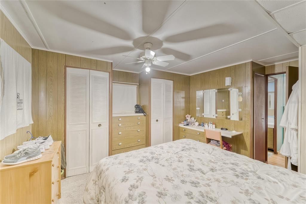 待售: $65,000 (1 贝兹, 1 浴室, 460 平方英尺)