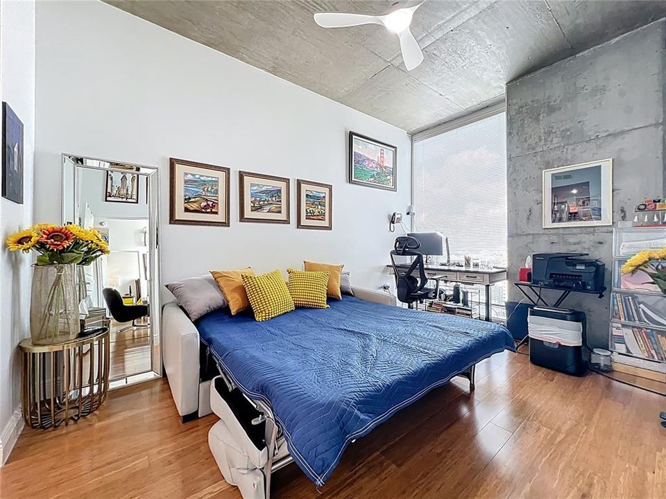 For Sale: $425,000 (2 beds, 2 baths, 1263 Square Feet)