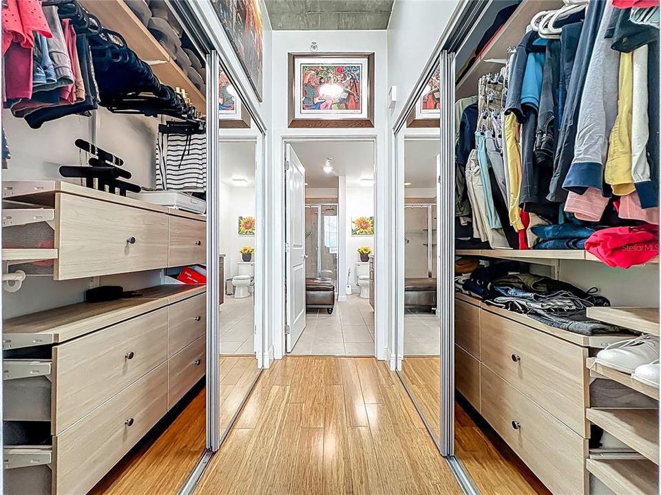 For Sale: $425,000 (2 beds, 2 baths, 1263 Square Feet)