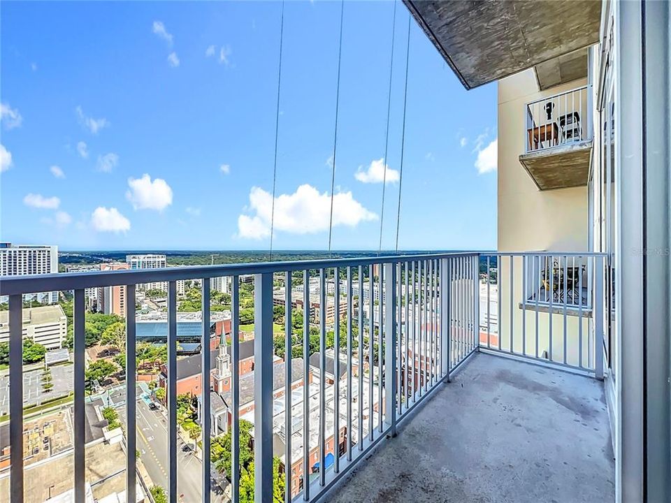 For Sale: $425,000 (2 beds, 2 baths, 1263 Square Feet)