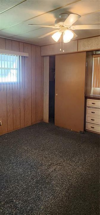 For Sale: $59,900 (1 beds, 1 baths, 552 Square Feet)