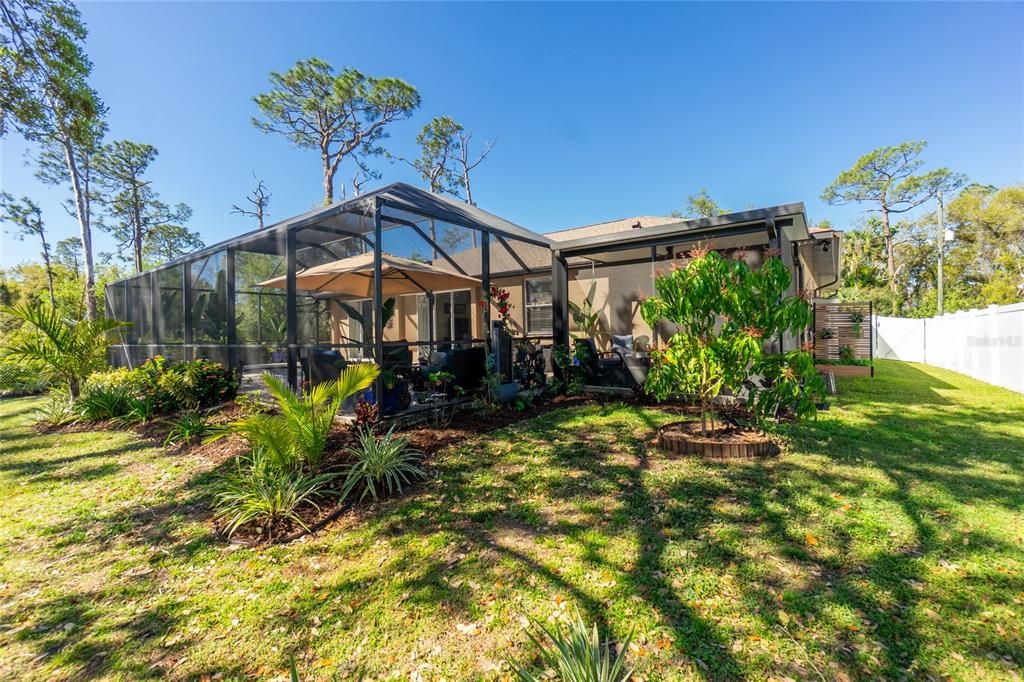 Activo con contrato: $385,000 (3 camas, 2 baños, 1751 Pies cuadrados)